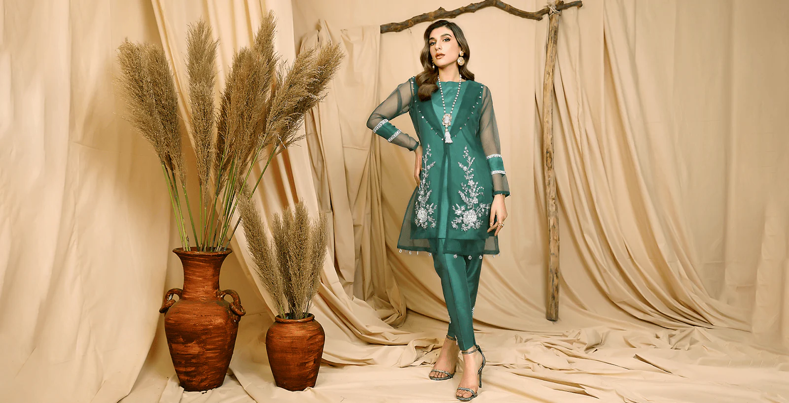 You are currently viewing Elevate Everyday Style with Stawelle